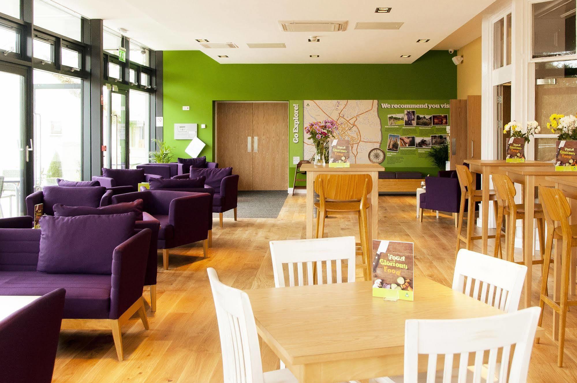 Yha York Hostel Bagian luar foto
