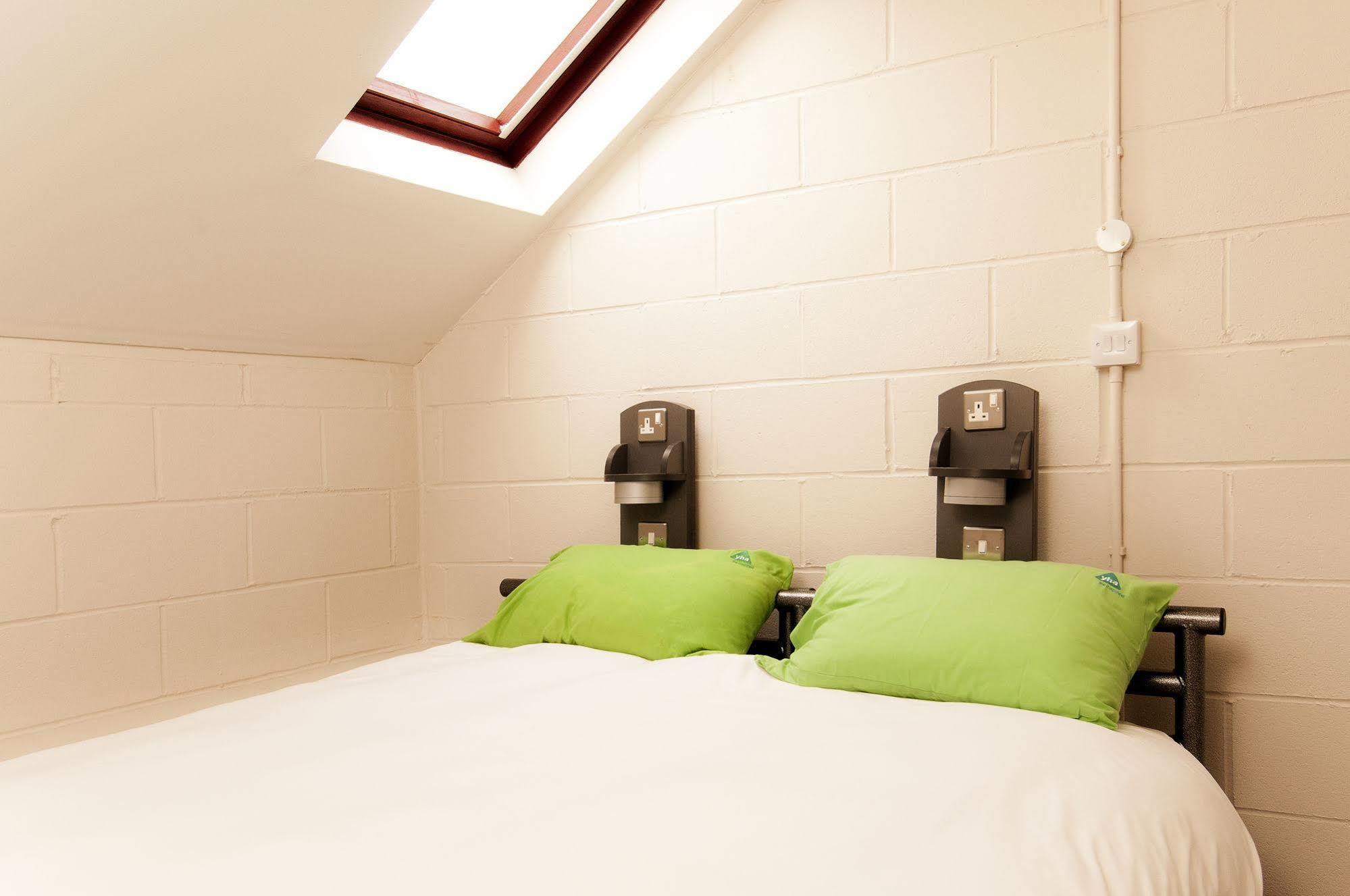 Yha York Hostel Bagian luar foto